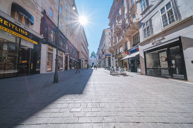 Wien leere Strassen am Kohlmarkt in Folge des Coronavirus-Ausbruchs in Oesterreich, aufgenommen am 15.03.2020, Wien, Oesterreich empty streets at the Kohlmarkt as a result of the coronavirus outbreak in Austria, Vienna, Austria on 2020 03 15.