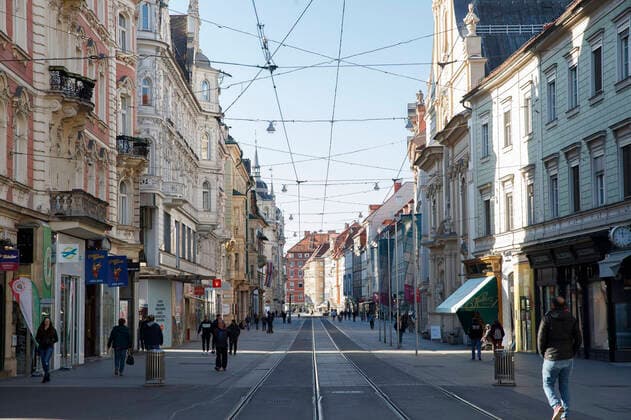 Graz THEMENBILD - Die leere Herrengasse in Graz in Folge des Coronavirus-Ausbruchs in Oesterreich, aufgenommen am 15.03.2020 in Graz, Oesterreich Empty streets at the Herrengasse as a result of the coronavirus outbreak in Austria, on 2020 03 15 in Graz, Austria.