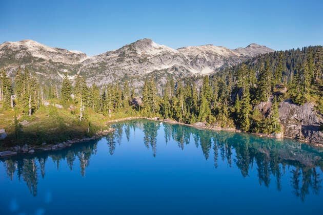 Turquoise blue alpine lake near Vancouver, B.C. Vancouver, BC, Canada CR_JDIP200203-284644-01