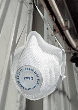 Velten News, Wirtschaft, Finanzen 16.03.2020 v.l.FFP2 Atemschutzmasken haengend Copyright: xLakomskix Eibner-Pressefotox EP_dli