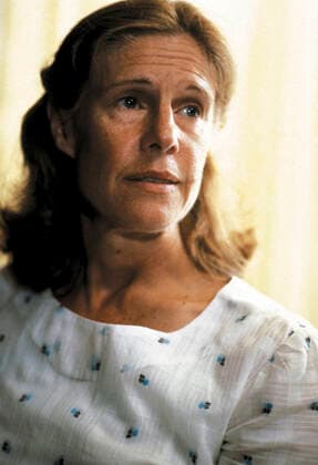 INDEPENDENCE DAY, Frances Sternhagen, 1983, (c) Warner Brothers courtesy Everett Collection Warner Bros Courtesy Everett Collection !ACHTUNG AUFNAHMEDATUM GESCHÃ„TZT! PUBLICATIONXNOTxINxCANxCHNxFRAxITAxJPNxNORxPOLxRUSxESPxUKxUSA Copyright: xWarnerxBros CourtesyxEverettxCollectionx MCDINDA EC011