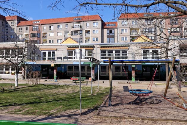 17.03.2020, Berlin - Deutschland. Wegen der Corona Krise bleiben Kitas und Kindergärten geschlossen, eine Herausforderung für Eltern.