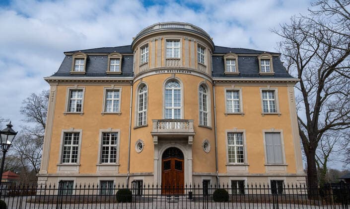Potsdam Landeshauptstadt Brandenburg 19.03.2020 VILLA KELLERMANN Mangerstraße 34, 14467 Potsdam Günther JAUCH und der Berliner Sternekoch Tim RAUE eröffneten die Villa Kellermann am Heiligen See in Potsdam