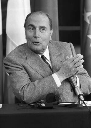 Deutschland, Bonn, 27.10.1989. Archiv-Nr.: 10-27-14 Deutsch-Französische Konsultationen Foto: Francois Mitterrand, Staatspraesident von Frankreich Deutsch-Französische Konsultationen