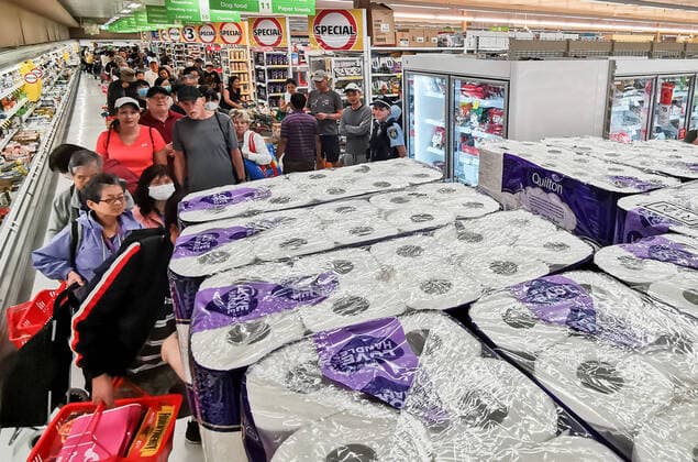 COLES EPPING TOILET PAPER QUEUE, People awaiting their turn to purchase toilet paper, paper towel and pasta at Coles Supermarket, Epping in Sydney, Friday, March 20, 2020. Supermarkets have been struggling to keep up with demand for products such as toilet paper in recent days, as panic buying as a result of the Covid-19 pandemic has resulted in people purchasing far more than usual. Supermarkets have put in place limits on the quantity people can purchase of many everyday items. ( NO ARCHIVING, EDITORIAL USE ONLY, NO USE IN BOOKS WITHOUT CONSENT SYDNEY NSW AUSTRALIA  Copyright: xJAMESxGOURLEYx 20200320001458259245