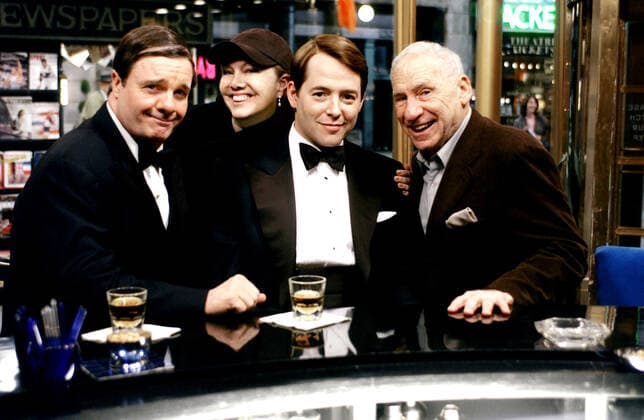 THE PRODUCERS, Nathan Lane, Director Susan Stroman, Matthew Broderick, Mel Brooks, on set, 2005, (c) Universal courtesy Everett Collection Universal Courtesy Everett Collection !ACHTUNG AUFNAHMEDATUM GESCHÃ„TZT! PUBLICATIONXNOTxINxCANxCHNxFRAxITAxJPNxNORxPOLxRUSxESPxUKxUSA Copyright: xUniversal CourtesyxEverettxCollectionx MCDPROD EC043