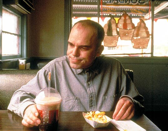 SLING BLADE, Billy Bob Thornton, 1996. (c) Miramax Films Courtesy: Everett Collection. Miramax Courtesy Everett Collection !ACHTUNG AUFNAHMEDATUM GESCHÃ„TZT! PUBLICATIONXNOTxINxCANxCHNxFRAxITAxJPNxNORxPOLxRUSxESPxUKxUSA Copyright: xMiramax CourtesyxEverettxCollectionx MCDSLBL EC001