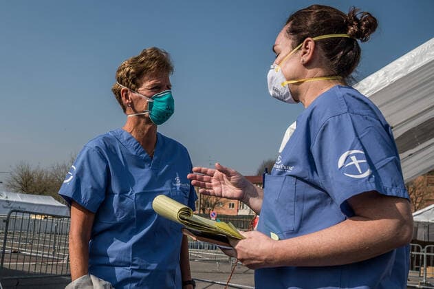 Cremona. Samaritan s Purse American NGO with the help of the Italian Air Force performs the final preparations for the field tents in front of the Cremona Hospital and inauguration with Giulio Gallera (Carlo Cozzoli Fotogramma, Ponte San Pietro - Bergamo - 2020-03-20) p.s. la foto e utilizzabile nel rispetto del contesto in cui e stata scattata, e senza intento diffamatorio del decoro delle persone rappresentate  Copyright: xCarloxCozzolix xFOTOGRAMMAx