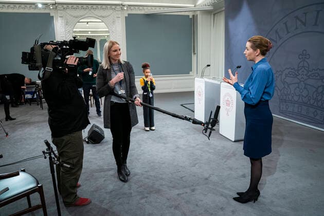 Statsminister Mette Frederiksen (S) holder boerne-pressemoede, hvor hun svarer paa spoergsmaal fra boern om coronavirus og COVID-19 fredag den 20. marts 2020. , Denmark Copyright: MartinxSylvestx COP103 spdk20200320-122413-L