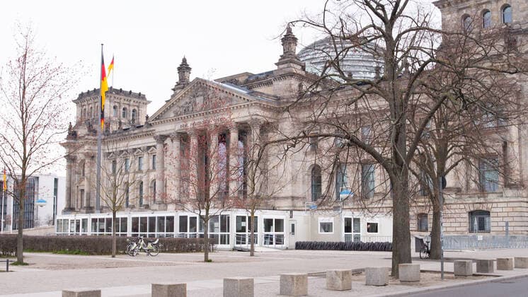Berlin GER, Berlin, Leerer Besuchereingang - Bundestag, 20.03.2020 Anmeldung - Kuppel - Bundestag - Reichstag - leer, Copyright: xUwexKoch Eibner-Pressefotox EP_UKH