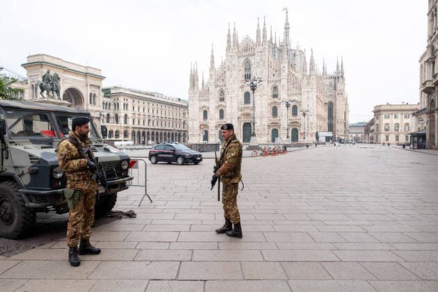 Milan, the military on duty in the Safe Roads operation will soon be directly employed in the control of anti-Coronavirus measures (Massimo Alberico Fotogramma, Milan - 2020-03-20) p.s. la foto e utilizzabile nel rispetto del contesto in cui e stata scattata, e senza intento diffamatorio del decoro delle persone rappresentate  Copyright: xMassimoxAlbericox xFOTOGRAMMAx