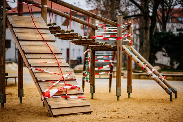 Erfurt , 20.03.2020 , Coronavirus in Erfurt , Erfurt schließt Verkaufsstellen und Restaurants zur Eindämmung des Coronavirus Bild: Erfurt schließt Spielplätze zur Eindämmung des Coronavirus