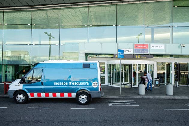 March 20, 2020, Barcelona, BARCELONA, SPAIN: Empty Barcelona El Prat airport during the lockdown of the population of Barcelona to combat the coronavirus. In Barcelona, Spain, March 20 on 2020. Barcelona SPAIN - ZUMAa181 20200320_zaa_a181_093 Copyright: xXavixBonillax