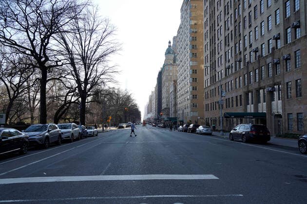 March 20, 2020, New York, New York, USA: Central Park West on the second day of Spring during the Coronavirus Pandemic, .NYC .March 20, 2020.Photos by , Photos Inc. New York USA - ZUMAms4_ 20200320_zaf_ms4_005 Copyright: xSoniaxMoskowitzx