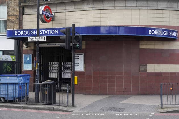 (200321) -- LONDON, March 21, 2020 (Xinhua) -- Photo taken on March 20, 2020 shows the closed Borough Underground Station in London, Britain. Cafes, bars, pubs and restaurants must close from Friday night across Britain in a bid to contain the spread of COVID-19 outbreak, Prime Minister Boris Johnson said Friday. As of 9 a.m. local time (0900 GMT) Friday, the number of confirmed COVID-19 cases in Britain reached 3,983, according to the Department of Health and Social Care. As of 1 p.m. (1300 GMT), 177 patients tested positive for coronavirus have died. (Photo by Joe Newman Xinhua) BRITAIN-LONDON-COVID-19 CASES
