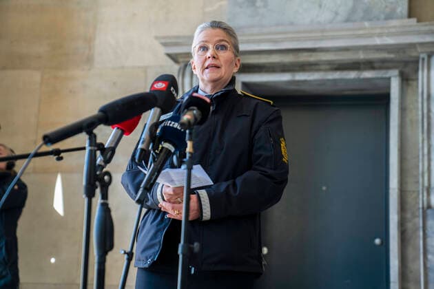 Overborgmester Frank Jensen og politidirektoer Anne Toennes informerer om coronasituationen og nye tiltag i forbindelse med haandhaevelse af forsamlingsforbuddet ved Politigaarden i Koebenhavn, loerdag den 21. marts 2020. , Copyright: MartinxSylvestx spdk20200321-121253-L