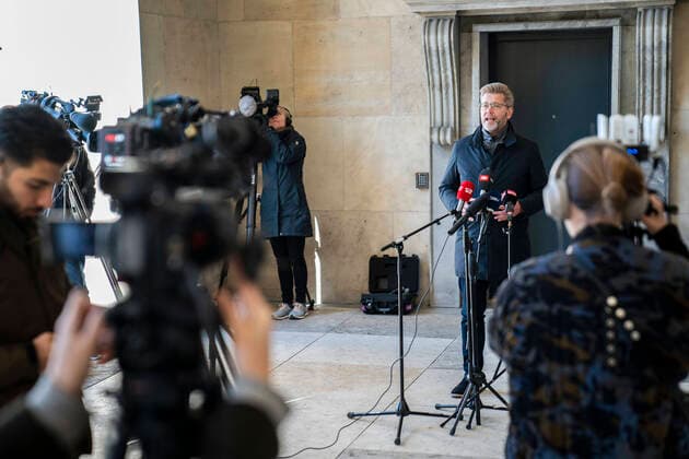 Overborgmester Frank Jensen og politidirektoer Anne Toennes informerer om coronasituationen og nye tiltag i forbindelse med haandhaevelse af forsamlingsforbuddet ved Politigaarden i Koebenhavn, loerdag den 21. marts 2020. , Copyright: MartinxSylvestx spdk20200321-121305-L