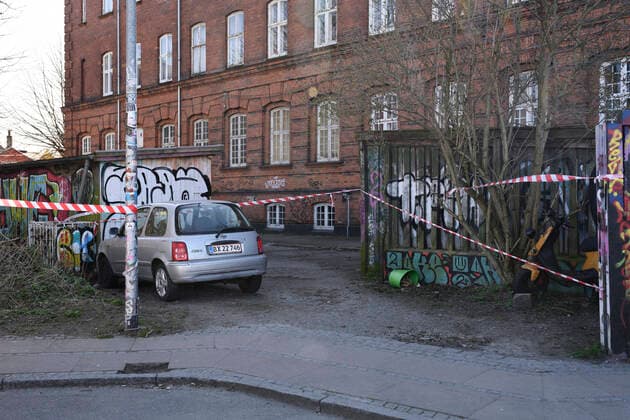 Christiania bliver lukket, loerdag den 21. marts 2020. Alt for mange gaester de seneste dage har faaet fristaden Christiania til at lukke for besoegende fra loerdag klokken 12 af hensyn til faren for smitte med coronavirus.. , Copenhagen Denmark Copyright: PhilipxDavali PhilipxDavalix spdk20200321-135134-L