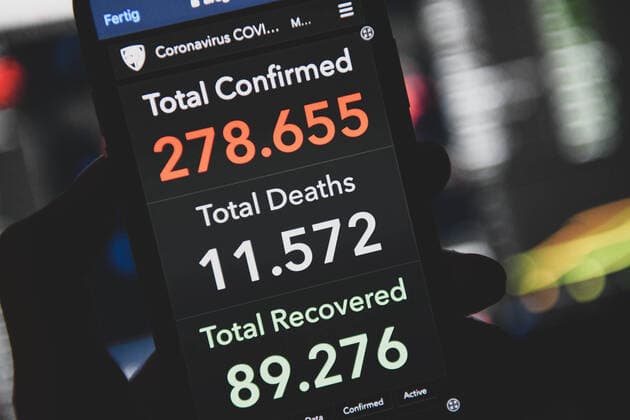 Dunkelziffer Coronavirus Fälle, Interaktive Karte Covid-19-Statistiken vom Zentrum für Systemwissenschaft und Systemtechnik der Johns Hopkins University in Baltimore. Stuttgart Baden-Württemberg Deutschland Stuttgart
