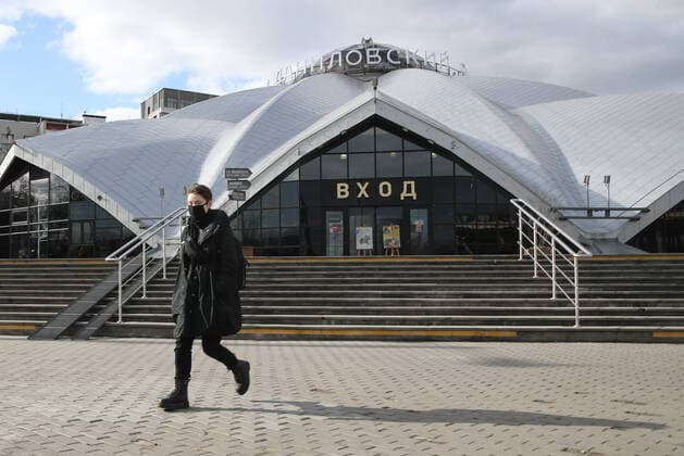 MOSCOW, RUSSIA - MARCH 21, 2020: A view of the Danilovsky market. Restaurants revenue has decreased amid the COVID-19 coronavirus pandemic. Vyacheslav Prokofyev TASS  TS0D2FC3