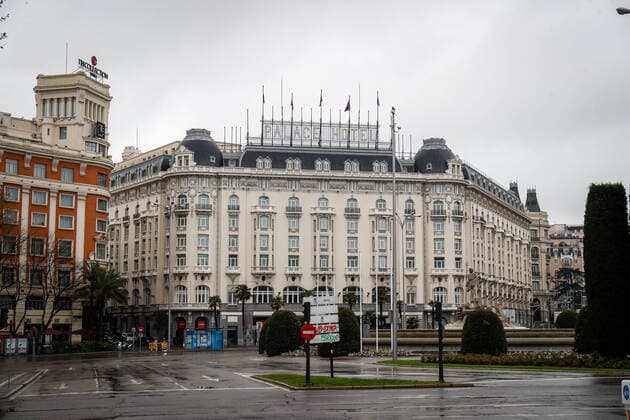March 21, 2020, Madrid, MADRID, SPAIN: Illustration, general view of the Hotel Palace during the sixth day after the Government declared the state of alarm in Spain and recommended people to stay at home to fight coronavirus COVID-19 on March 21, 2020 in Madrid, Spain Madrid SPAIN - ZUMAa181 20200321_zaa_a181_008 Copyright: xOscarxJ.xBarrosox