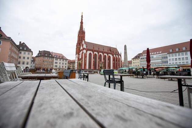 Wuerzburg, City, 21.03.2020, Coronavirus, Katastrophenfall in Bayern, Ausgangsbeschraenkungen Bild: Auf beliebten Plaetzen in Wuerzburg, sind keine Personen mehr, Die Buerger halten sich an die vorläufige Ausgangsbeschränkung des Bayerischen Staatsministeriums für Gesundheit und Pflege Copyright: HMBxMedia xHeikoxBecker