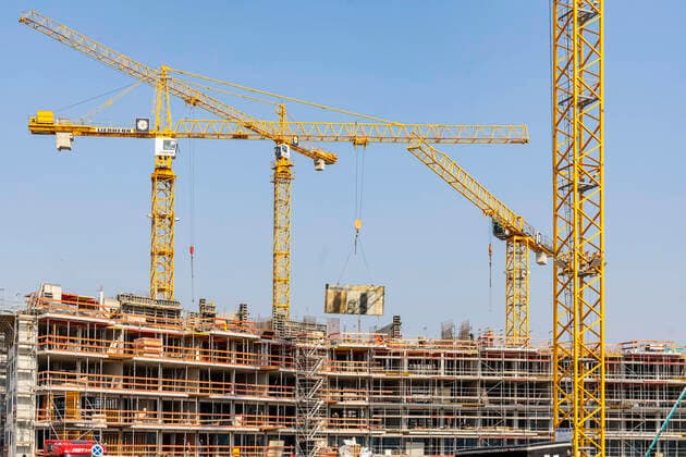 Stuttgart, 20.03.2020: Baustelle in Stuttgart. Hier entsteht eine neue Wohnanlage. DEU, Deutschland, Baden-Württemberg *** Stuttgart, 20 03 2020 Construction site in Stuttgart A new residential complex is being built here DEU, Germany, Baden Württemberg