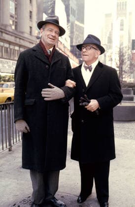 OSCARS. Bester Nebendarsteller. PreistrÃ¤ger 1971-1980 THE SUNSHINE BOYS, Walter Matthau, George Burns, 1975 Courtesy Everett Collection !ACHTUNG AUFNAHMEDATUM GESCHÃ„TZT! PUBLICATIONXNOTxINxCANxCHNxFRAxITAxJPNxNORxPOLxRUSxESPxUKxUSA Copyright: xCourtesyxEverettxCollectionx MCDSUBO EC009