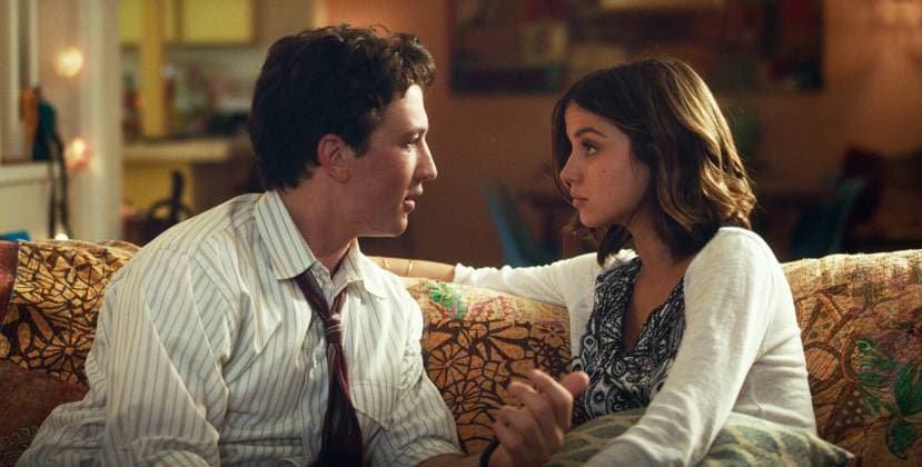 WAR DOGS, from left: Miles Teller, Ana De Armas, 2016. Warner Bros. courtesy Everett Collection Warner Bros Courtesy Everett Collection !ACHTUNG AUFNAHMEDATUM GESCHÃ„TZT! PUBLICATIONXNOTxINxCANxCHNxFRAxITAxJPNxNORxPOLxRUSxESPxUKxUSA Copyright: xWarnerxBros CourtesyxEverettxCollectionx MCDWADO EC033