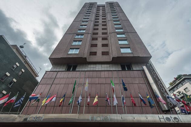 Milan. Hotel Michelangelo in Piazza Luigi di Savoia 6 will be used to house the sick under medical observation during the quarantine due to emergency COVID19 Coronavirus (Carlo Cozzoli Fotogramma, Milan - 2020-03-22) p.s. la foto e utilizzabile nel rispetto del contesto in cui e stata scattata, e senza intento diffamatorio del decoro delle persone rappresentate  Copyright: xCarloxCozzolix xFOTOGRAMMAx
