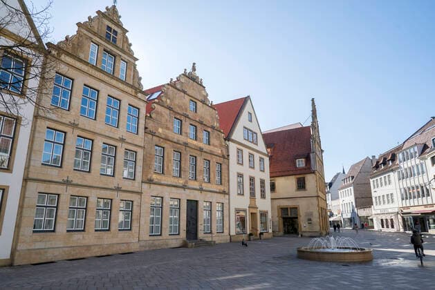 Alter Markt Historischer Paltz Alter Markt in der Altstadt von Bielefeld mit Renaissance-Giebelhäusern historic square Old Market in the Old Town of Bielefeld with Renaissance Gable Facades, 22.3.2020
