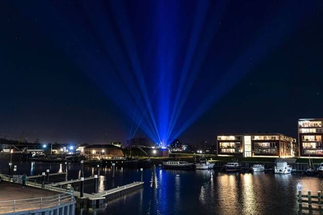 RAAMSDONKSVEER, , 22-03-2020, dutchnews, , Light the Sky for corona Light the Sky for corona  x7562139x Copyright: