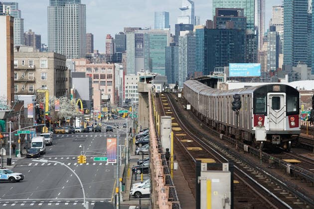 March 22, 2020, New York, NY, USA: New Yorkers respond to the Coronavirus on March 22, 2020 in New York. New York USA - ZUMAb148 20200322_zap_b148_032 Copyright: xBryanxSmithx
