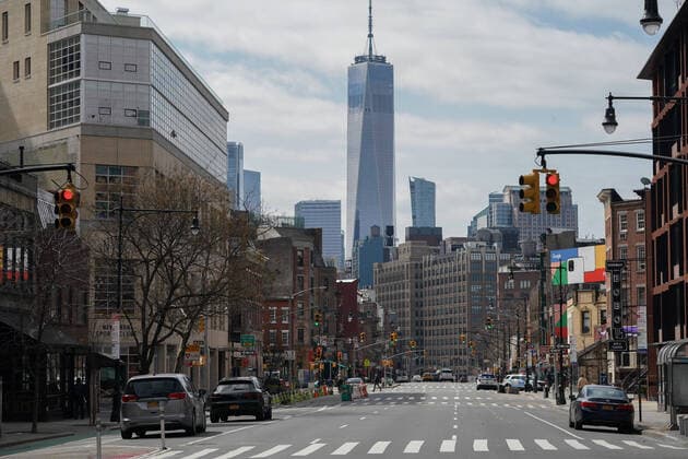March 22, 2020, New York, NY, USA: New Yorkers respond to the Coronavirus on March 22, 2020 in New York. New York USA - ZUMAb148 20200322_zap_b148_038 Copyright: xBryanxSmithx