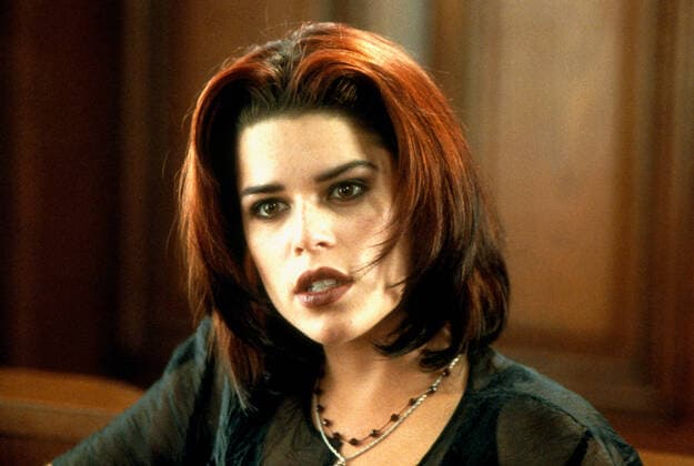 WILD THINGS, Neve Campbell, 1998, (c) Columbia courtesy Everett Collection Columbia Pictures Courtesy Everett Collection !ACHTUNG AUFNAHMEDATUM GESCHÃ„TZT! PUBLICATIONXNOTxINxCANxCHNxFRAxITAxJPNxNORxPOLxRUSxESPxUKxUSA Copyright: xColumbiaxPictures CourtesyxEverettxCollectionx MCDWITH EC025