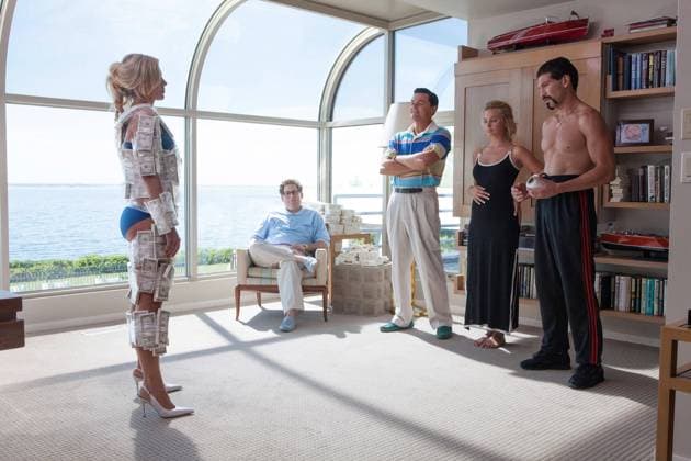 THE WOLF OF WALL STREET, from left: Katarina Cas, Jonah Hill, Leonardo DiCaprio, Margot Robbie, Jon Bernthal, 2013, ph: Mary Cybulski Paramount Pictures courtesy Everett Collection Paramount Courtesy Everett Collection !ACHTUNG AUFNAHMEDATUM GESCHÃ„TZT! PUBLICATIONXNOTxINxCANxCHNxFRAxITAxJPNxNORxPOLxRUSxESPxUKxUSA Copyright: xParamount CourtesyxEverettxCollectionx MCDWOOF EC068