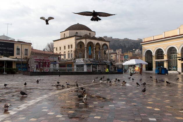 (200323) -- ATHENS, March 23, 2020 -- Photo taken on March 23, 2020 shows the empty Monastiraki district at the foot of Acropolis in Athens, Greece. Greece proceeds to a 14-day nationwide lockdown effective from Monday in the context of confinement measures aimed to contain the further spread of the novel coronavirus, the government announced on Sunday. ) GREECE-ATHENS-COVID19-LOCKDOWN MariosxLolos 
