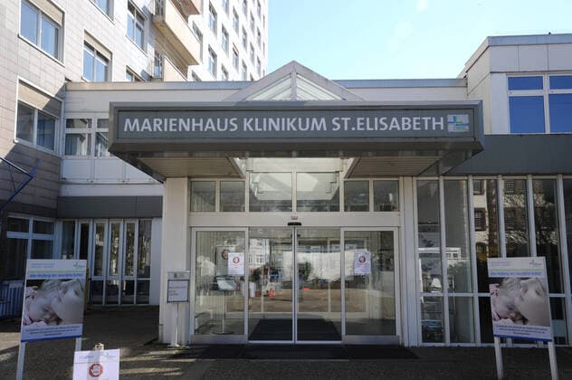 Das Marienhaus Klinikum St. Elisabeth am Montag (23.03.2020) in Saarlouis.