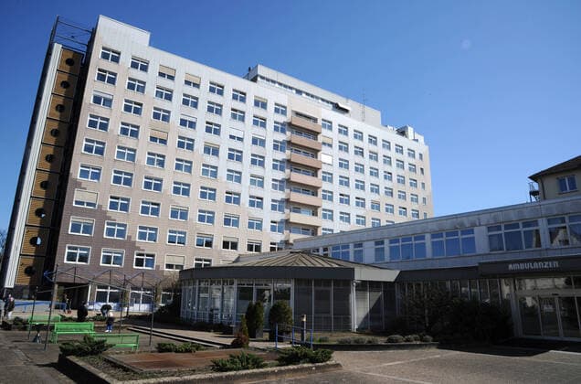 Das Marienhaus Klinikum St. Elisabeth am Montag (23.03.2020) in Saarlouis.