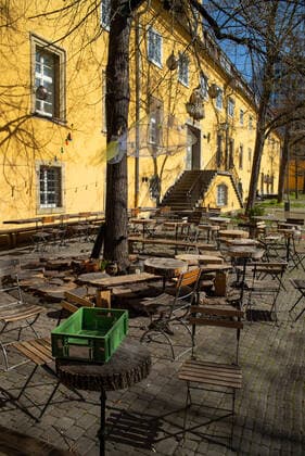Coronavirus-COVID-19 Leere Plätze und Strassen in der Stuttgarter Innenstadt aufgrund der freiwilligen Ausgangssperre. Stuttgart Mitte Baden-Württemberg Deutschland Copyright: xLeif-HendrikxPiechowskix