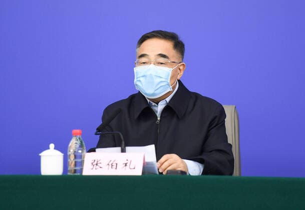 (200323) -- WUHAN, March 23, 2020 -- Zhang Boli, an academician of the Chinese Academy of Engineering, speaks at a press conference in Wuhan, capital of central China s Hubei Province, March 23, 2020. Clinical observation showed that traditional Chinese medicine (TCM) has proven to be effective in the treatment of over 90 percent of all confirmed COVID-19 cases on the Chinese mainland, said a TCM official on Monday. ) CHINA-WUHAN-COVID-19-PRESS CONFERENCE-TCM ChenxYehua 