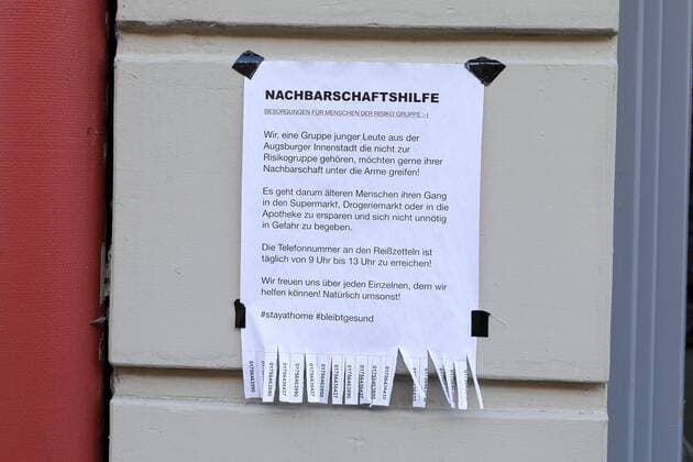 Maximilianstrasse, Nachbarschaftshilfe, Corona, Augsburg, Ausgangsbeschraenkung, 23.03.2020 Augsburg Bayern Deutschland