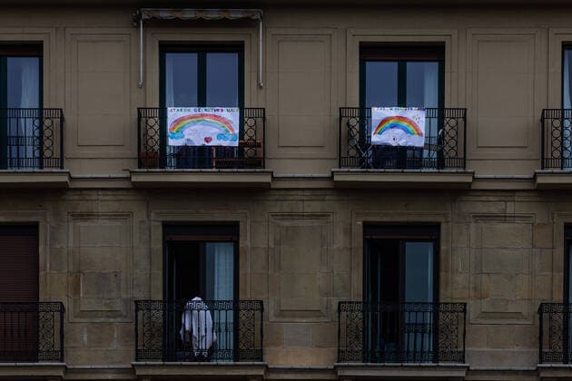 March 23, 2020, San Sebastian, Spain: Several posters with rainbows drawn by children hang on the balconys of a building..Spain registers more than 33,000 cases of coronavirus which means an increase of around 16% of people infected by Covid 19. In addition, the number of people who died from the coronavirus is 2,182 that is 462 more than the day before, which makes Monday 23rd the worst day of the crisis in terms of deaths. San Sebastian Spain - ZUMAs197 20200323_zaa_s197_046 Copyright: xJavixJuliox