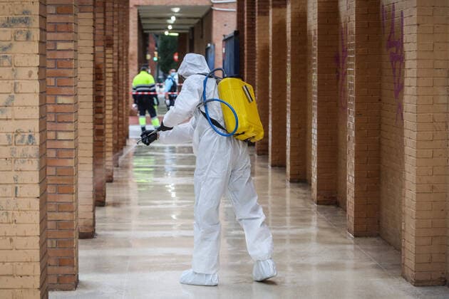 March 23, 2020: March 23, 2020 (Malaga ) The Spanish Military Unit UME, has carried out disinfection tasks at the main bus station in Malaga, to prevent the spread of the Coronavirus due to the passenger traffic that passes daily through the station. The Spanish military use bleach to clean up the surrounding area. - ZUMAc161 20200323_zap_c161_031 Copyright: xLorenzoxCarnerox
