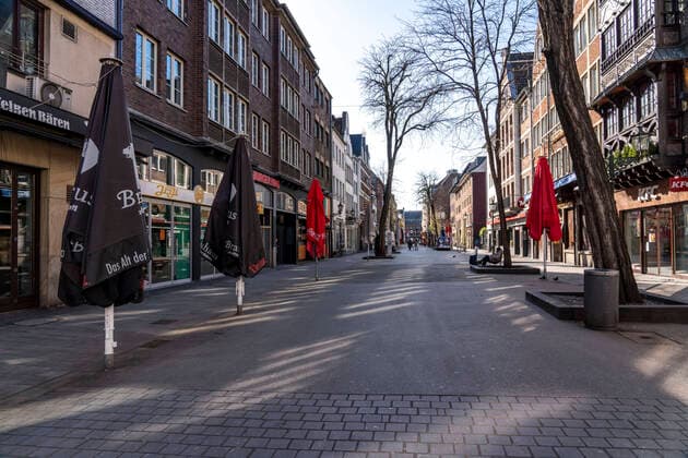 Leere Altstadt, Bolkerstrasse, Auswirkungen der Coronavirus Pandemie in Deutschland, Düsseldorf