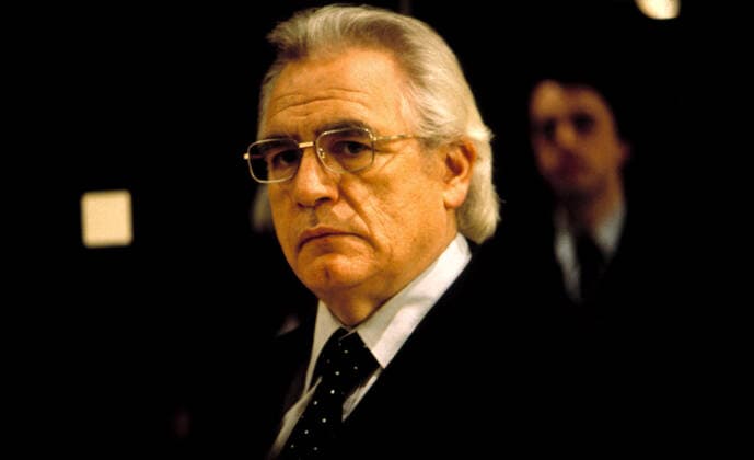 BOURNE IDENTITY, Brian Cox, 2002 (c) Universal, Courtesy Everett Collection Universal Courtesy Everett Collection !ACHTUNG AUFNAHMEDATUM GESCHÃ„TZT! PUBLICATIONXNOTxINxCANxCHNxFRAxITAxJPNxNORxPOLxRUSxESPxUKxUSA Copyright: xUniversal CourtesyxEverettxCollectionx MSDBOID EC005