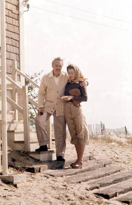 OSCARS. Bester Nebendarsteller. PreistrÃ¤ger 1971-1980 JULIA, Jason Robards, Jane Fonda, 1977. TM and Copyright 20th Century Fox Film Corp. All rights reserved. Courtesy: Everett Collection. 20thCentFox Courtesy Everett Collection !ACHTUNG AUFNAHMEDATUM GESCHÃ„TZT! PUBLICATIONXNOTxINxCANxCHNxFRAxITAxJPNxNORxPOLxRUSxESPxUKxUSA Copyright: x20thCentFox CourtesyxEverettxCollectionx MSDJULI FE009