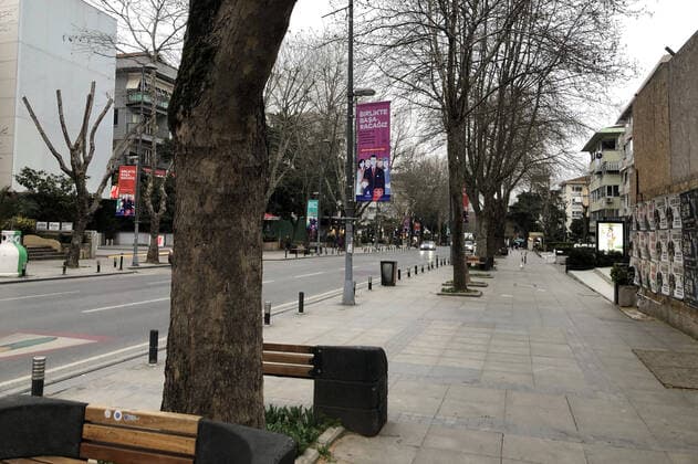 View of Istanbul™s shopping street Bagdat¦ As 20 million city Istanbul is getting empty, the number of infected people increased to 1525 people and 37 deaths. Copyright: TolgaxAdanali 16704546