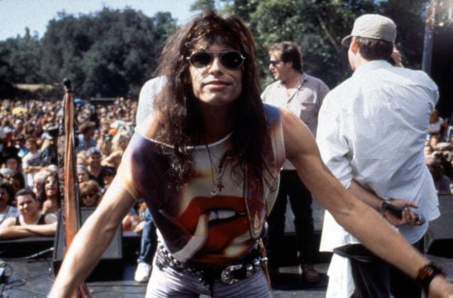 WAYNE S WORLD 2, Steven Tyler of Aerosmith, 1993, (c)Paramount courtesy Everett Collection Paramount Courtesy Everett Collection !ACHTUNG AUFNAHMEDATUM GESCHÃ„TZT! PUBLICATIONXNOTxINxCANxCHNxFRAxITAxJPNxNORxPOLxRUSxESPxUKxUSA Copyright: xParamount CourtesyxEverettxCollectionx MSDWAWO EC030