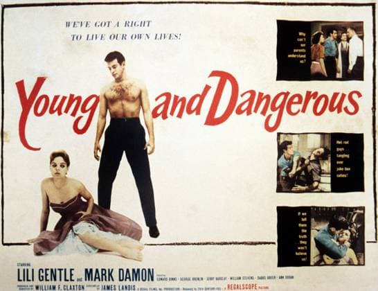 YOUNG AND DANGEROUS, Lili Gentle (sitting), Mark Damon (shirtless), 1957, TM & Copyright 20th Century Fox Film Corp. courtesy Everett Collection 20thCentFox Courtesy Everett Collection !ACHTUNG AUFNAHMEDATUM GESCHÃ„TZT! PUBLICATIONXNOTxINxCANxCHNxFRAxITAxJPNxNORxPOLxRUSxESPxUKxUSA Copyright: x20thCentFox CourtesyxEverettxCollectionx MSDYOAN FE001